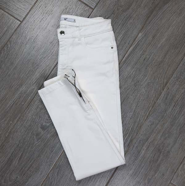 Export Leftover White Jeans